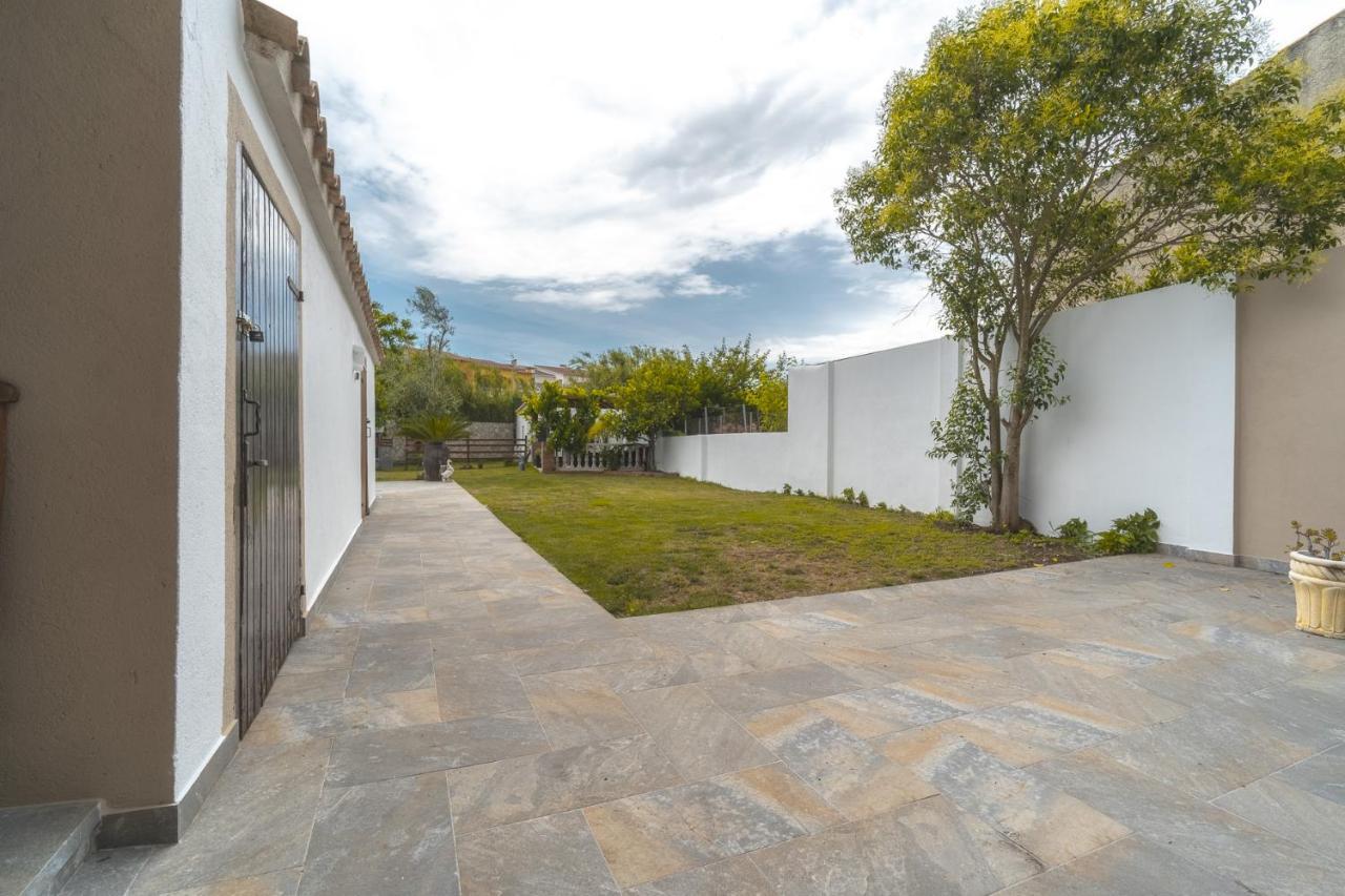 Newly Renovated Large Villa With Garden Castello  D'Empuries Zewnętrze zdjęcie